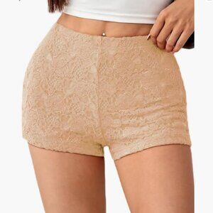NWT Women's Floral Lace Shorts Size Large